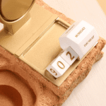 premium corporate desk accessory UAE