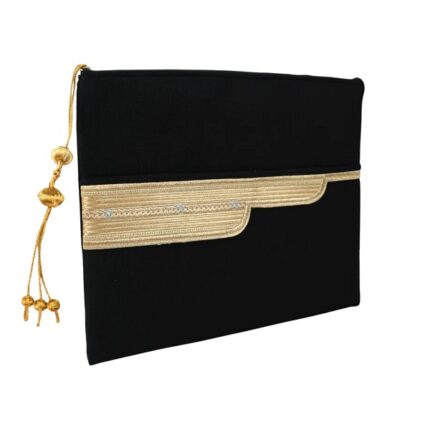 Traditional design laptop cover