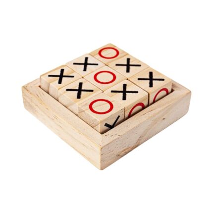 Nought wooden strategy board game