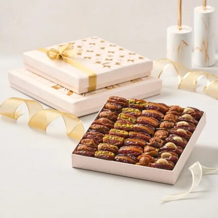 Pristine corporate gourmet gift UAE