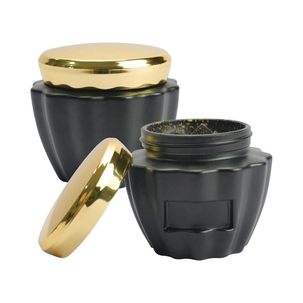 turath-oud-gift-box Traditional oud incense for Ramadan