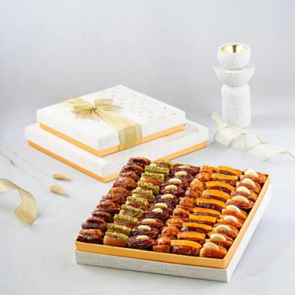 Zaira Lavish Assorted Date Box